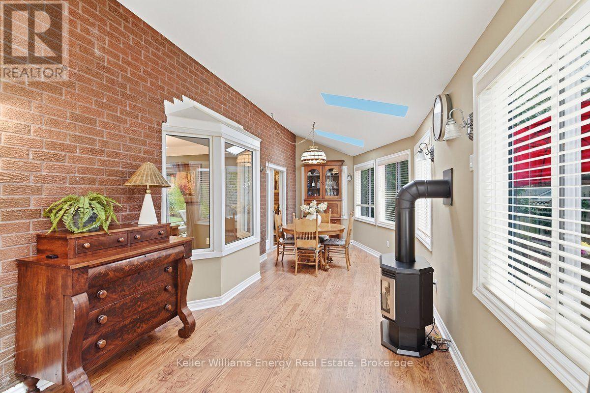 602 CARLISLE STREET - 15