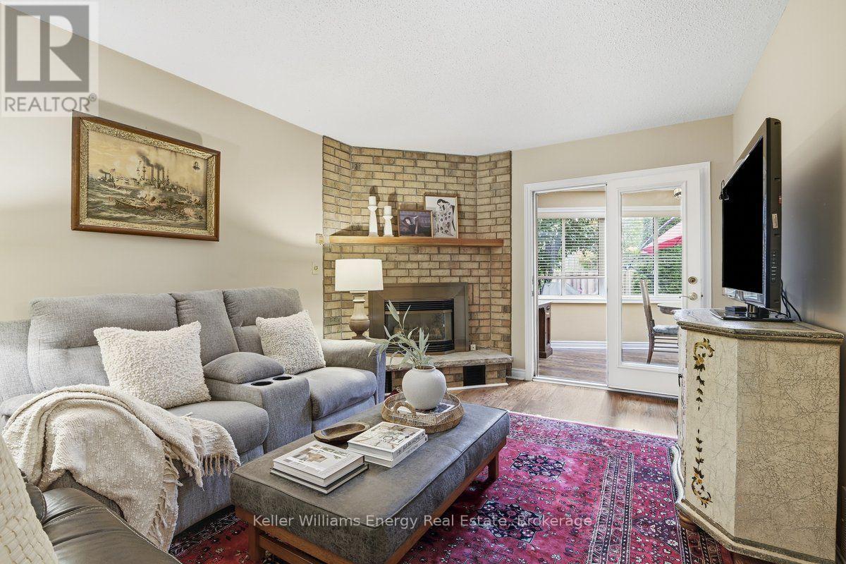 602 CARLISLE STREET - 6