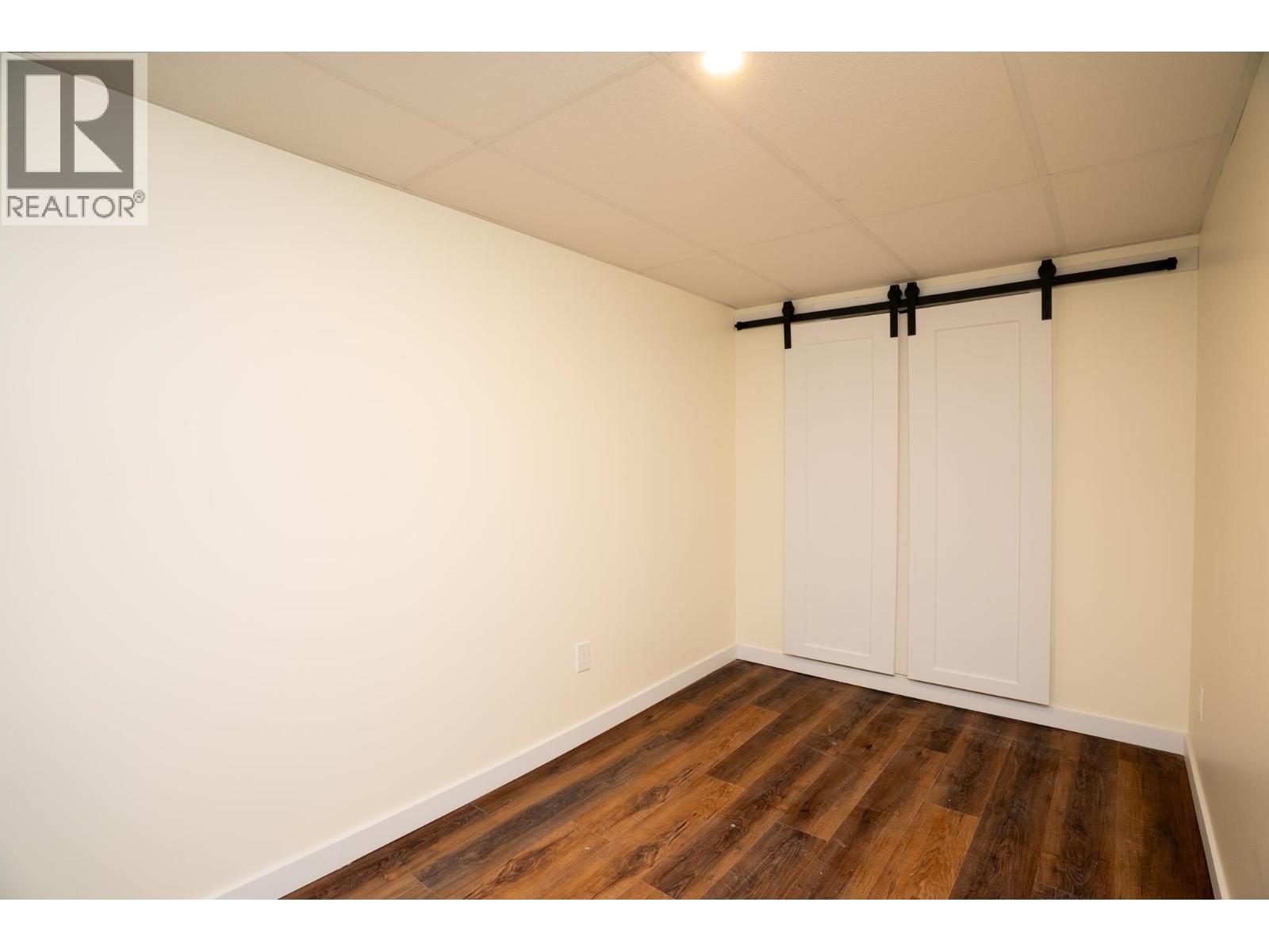 1355 LA SALLE AVENUE - 22