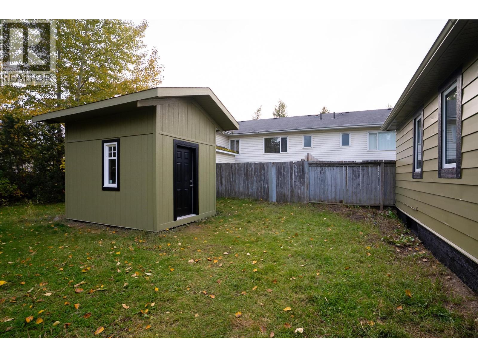 1355 LA SALLE AVENUE - 30