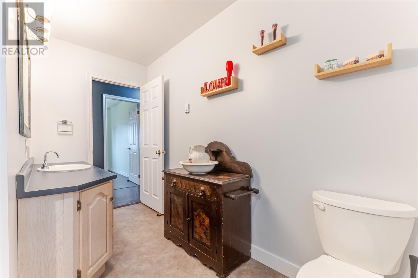 214 George Mercer Drive - 19
