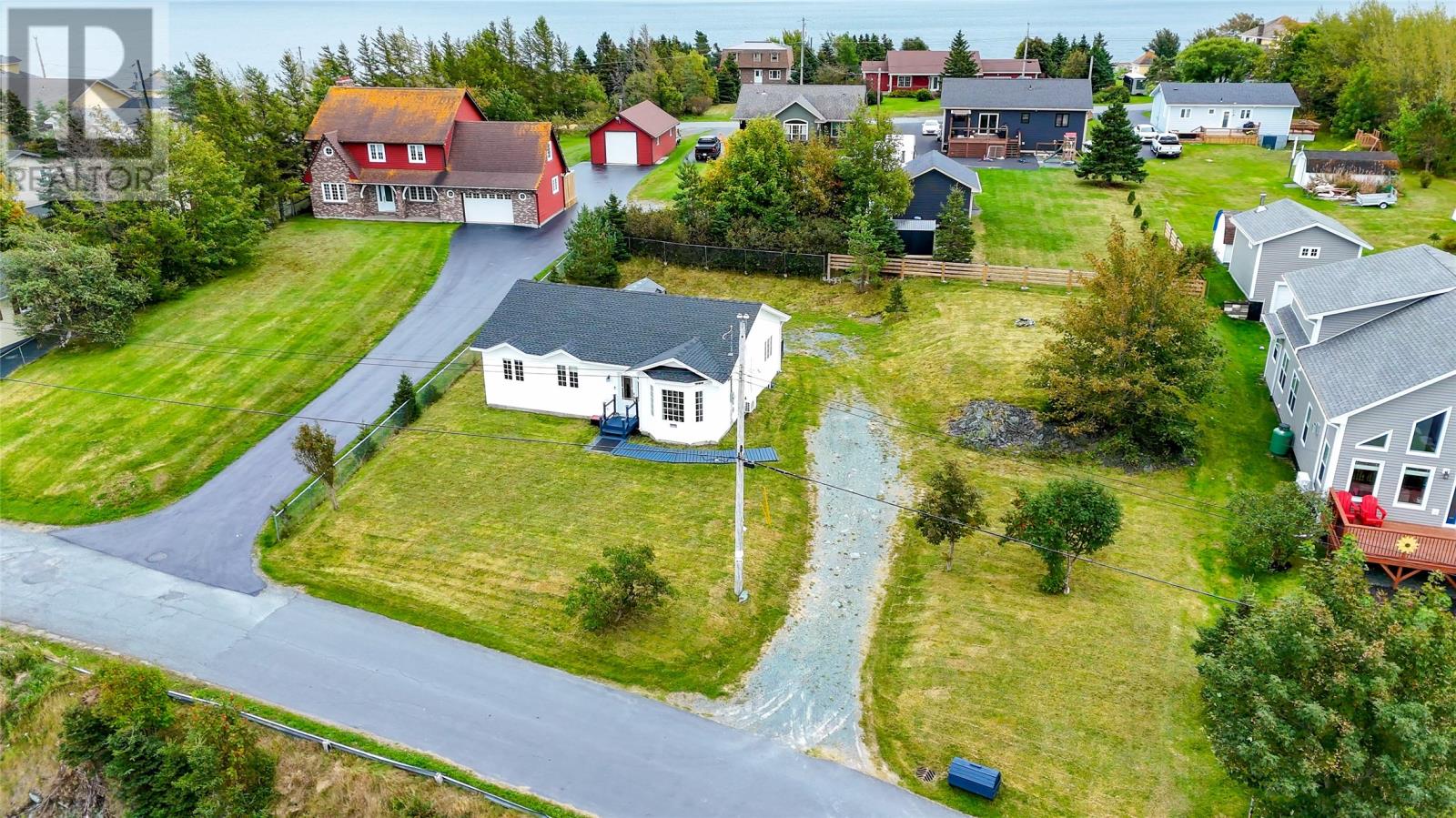 214 George Mercer Drive - 40