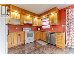 214 George Mercer Drive thumbnail 11