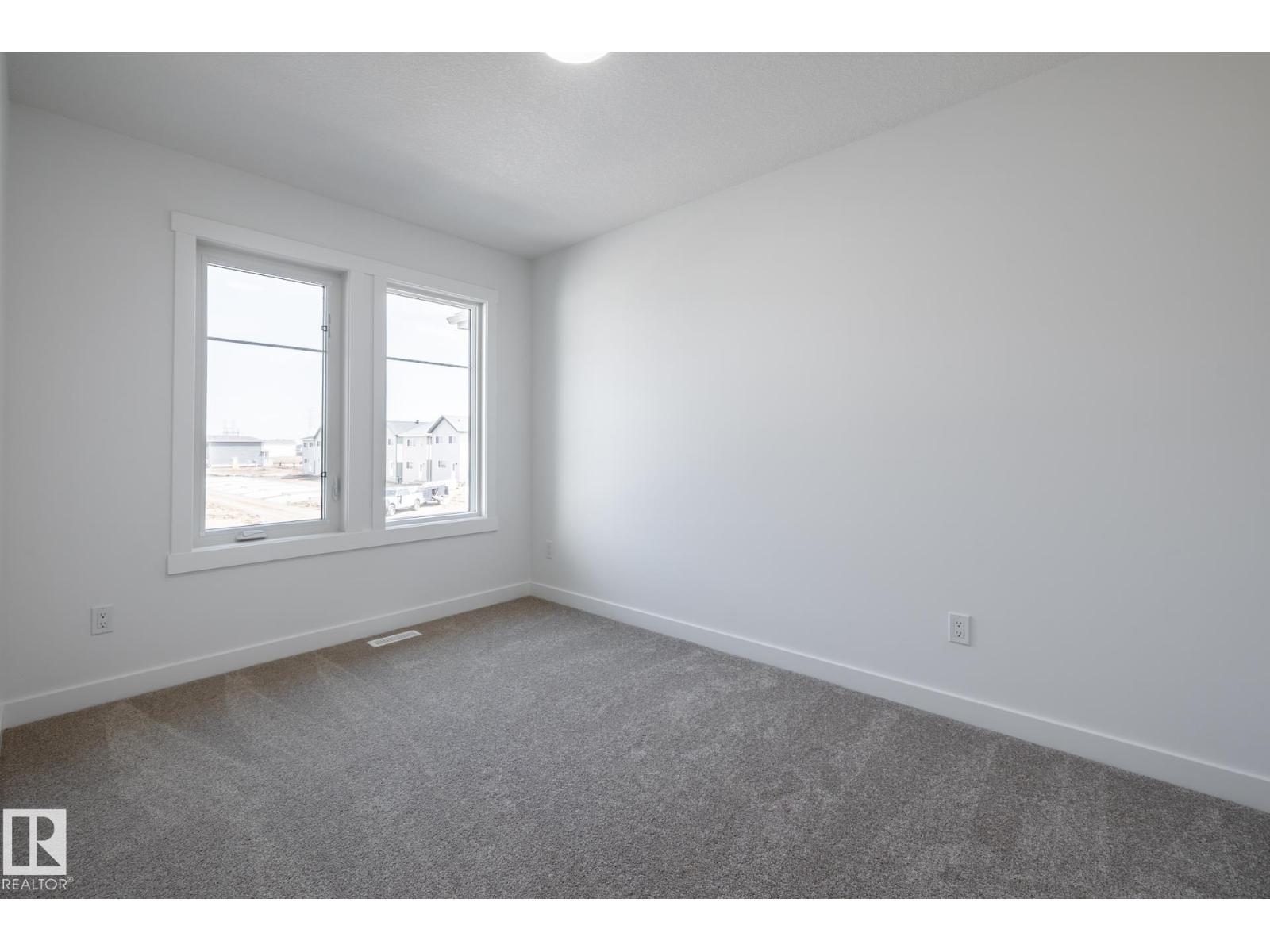 3036 197 Street NW, The Uplands — photo 23 of 26: Property photo