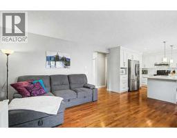 1410 38 Street SW - photo 4