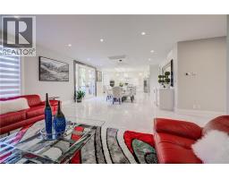 Family room - 61 Schweitzer Street, Kitchener, ON N2K1B5 Photo 12