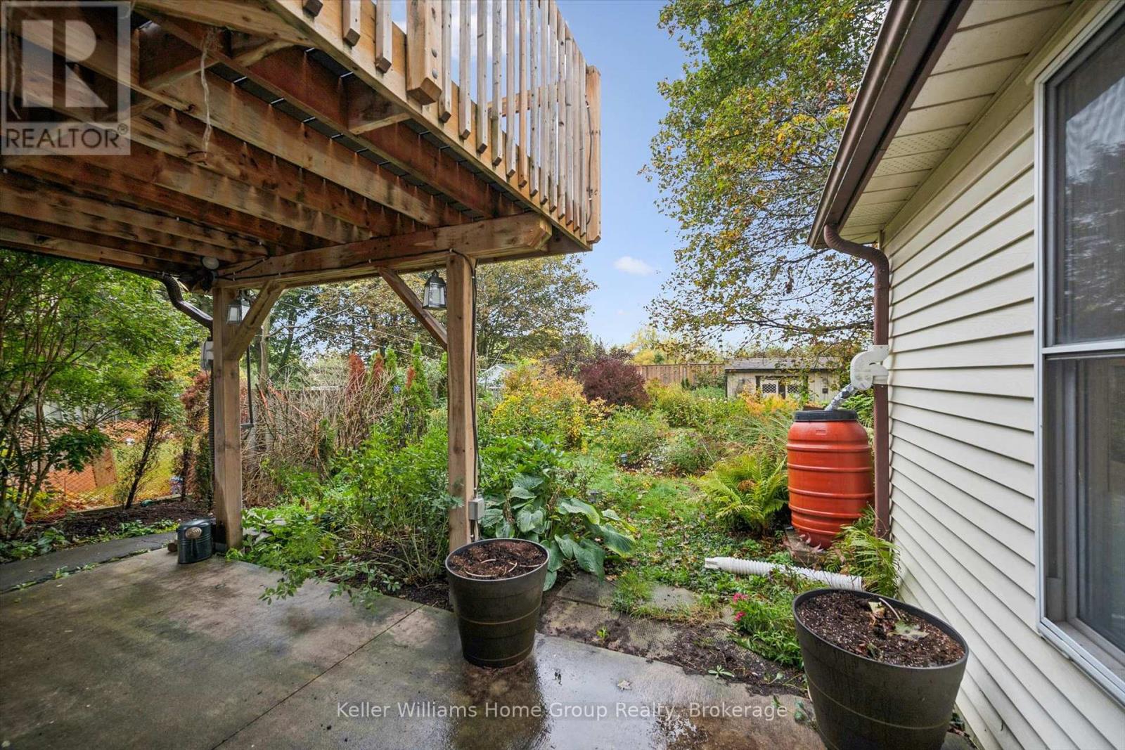 497 FORFAR STREET E - 45