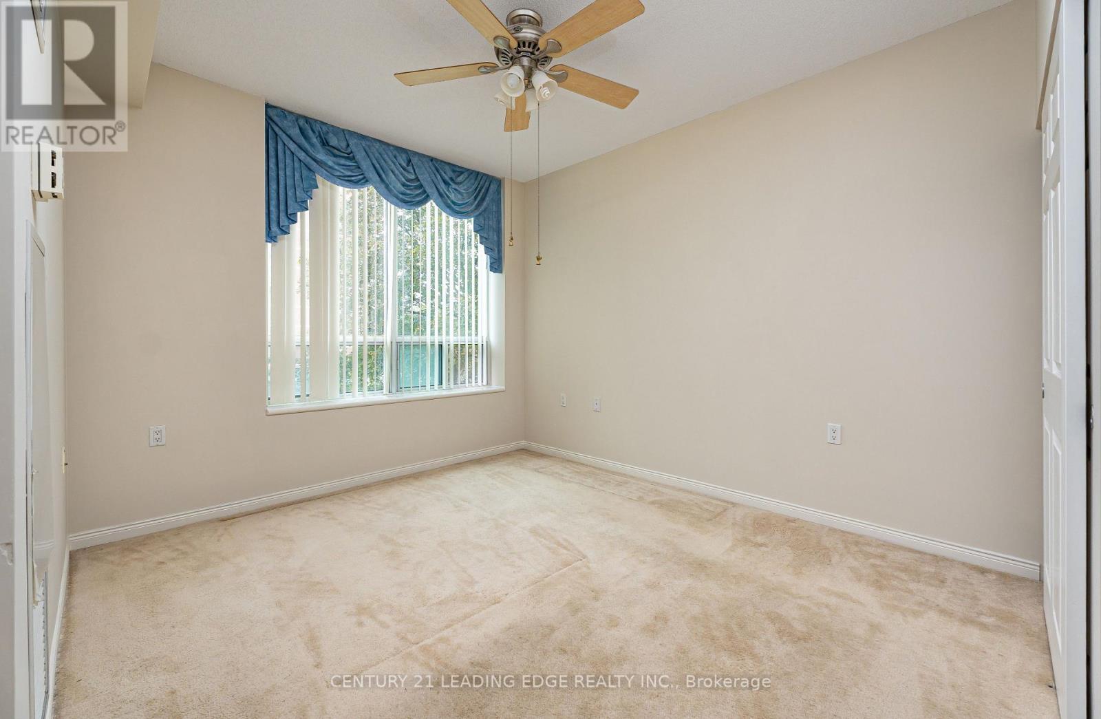 #104 2800 WARDEN AVENUE - Image 11