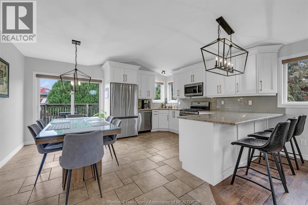 389 DONLON - 14