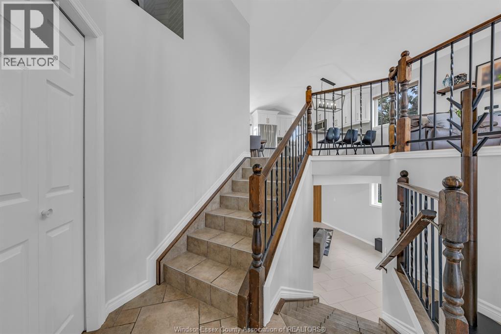 389 DONLON - 6