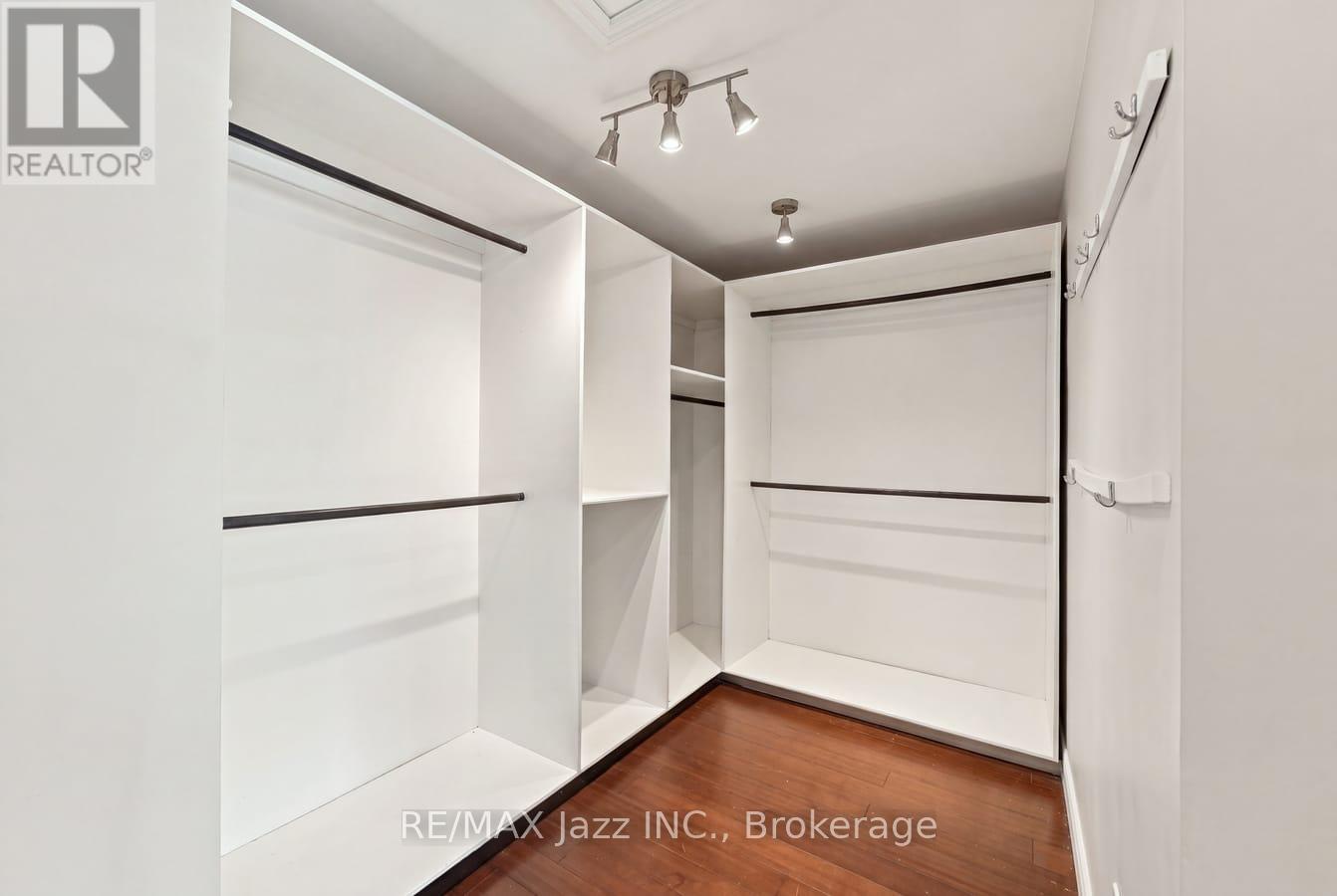122 MORRIS LANE - 11