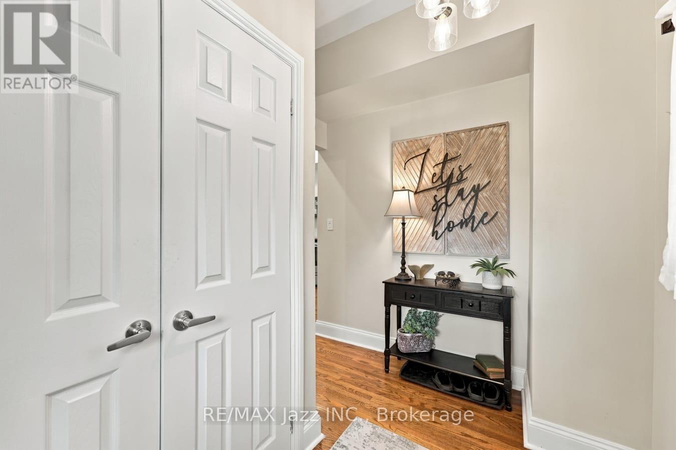 122 MORRIS LANE - Image 27