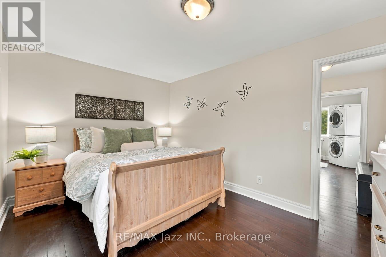 122 MORRIS LANE - Image 29