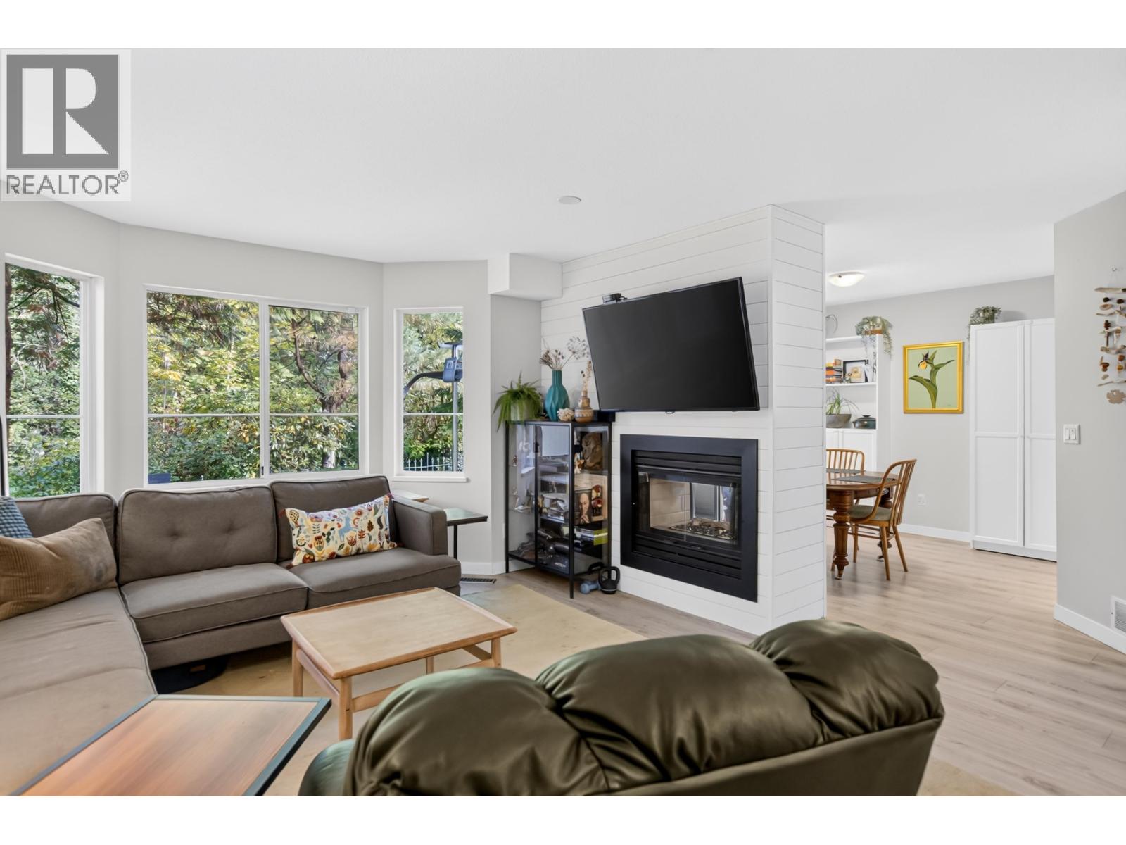 11 22751 HANEY BYPASS, Maple Ridge