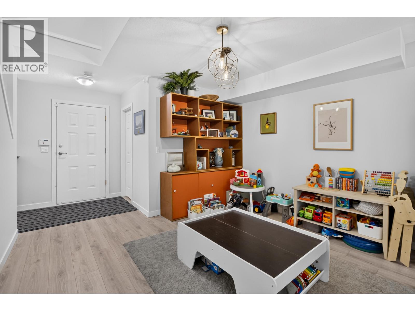 11 22751 HANEY BYPASS, Maple Ridge