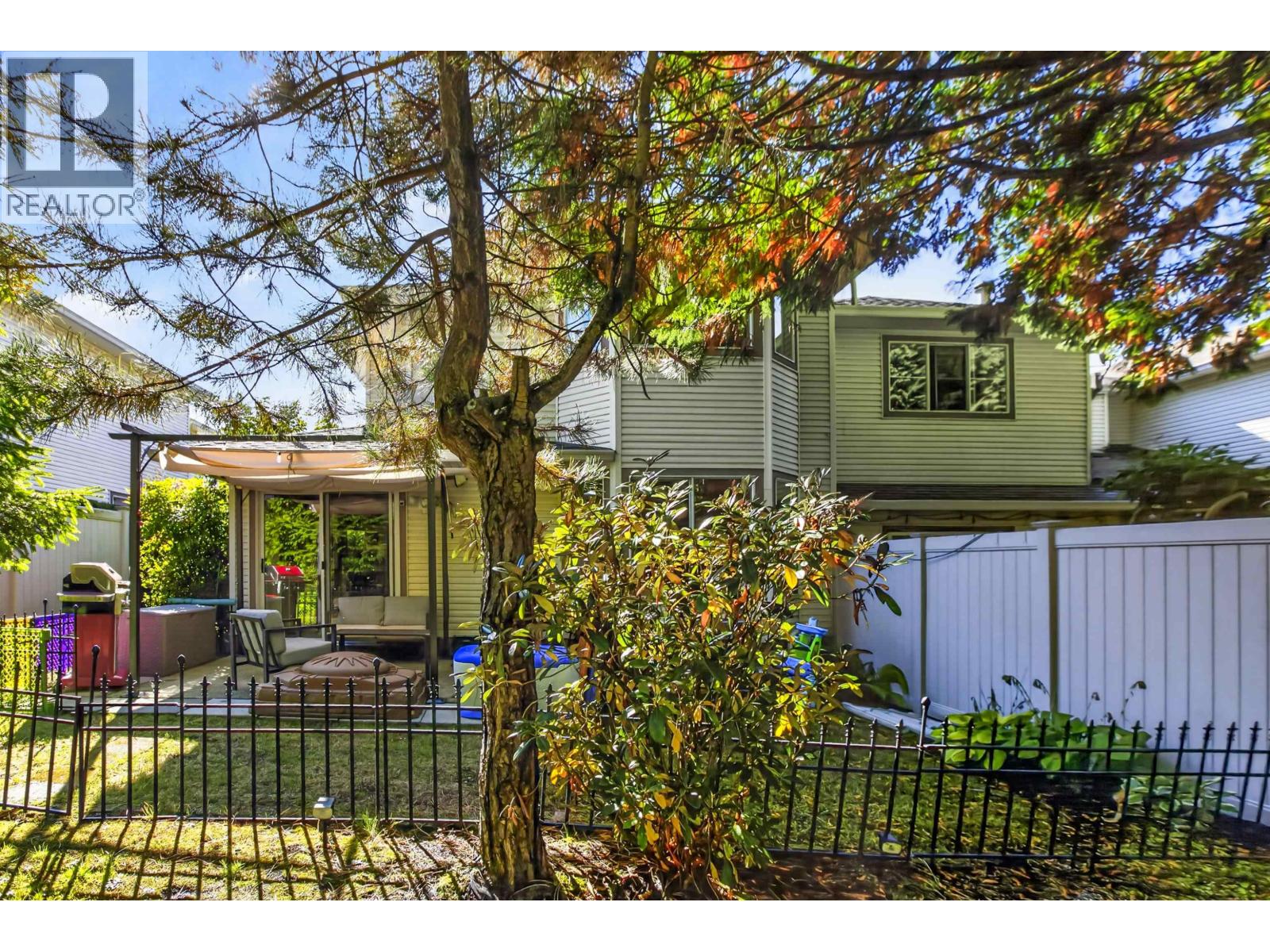 11 22751 HANEY BYPASS, Maple Ridge