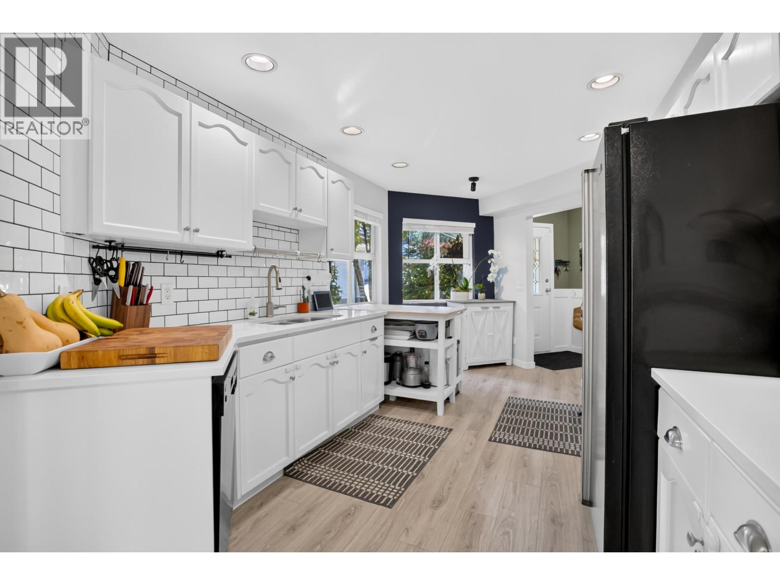 11 22751 HANEY BYPASS, Maple Ridge
