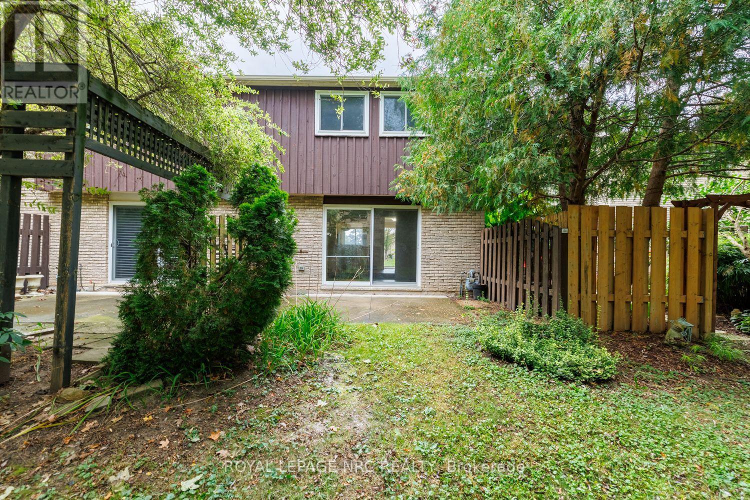 #44 50 LAKESHORE ROAD - Image 31
