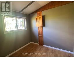 755 Shore Lane, Wasaga Beach, ON L9Z2C7 Photo 8