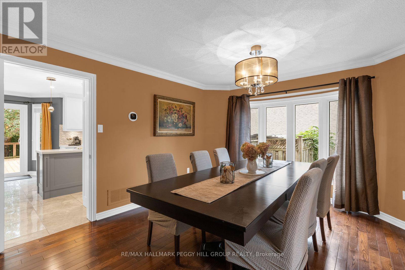 590 Gagnon Place, Newmarket, ON photo 12