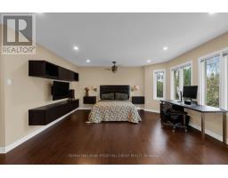 590 Gagnon Place, Newmarket, ON L3X1V8 Photo 14