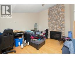475 Harry Road, Gibsons, BC V0N1V5 Photo 15