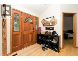 475 Harry Road, Gibsons, BC V0N1V5 Photo 6