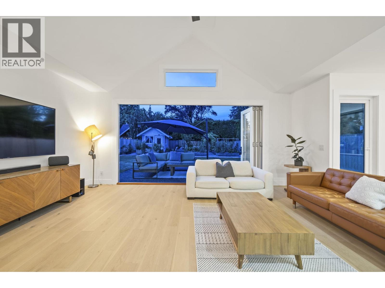 Photo of 5358 CRESCENT DRIVE 21