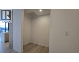 309 1616  Lloyd Avenue, North Vancouver, BC V7P1S5 Photo 8