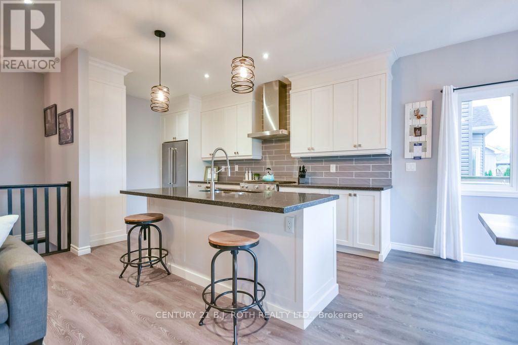 38 Beverly Street, Springwater photo 11