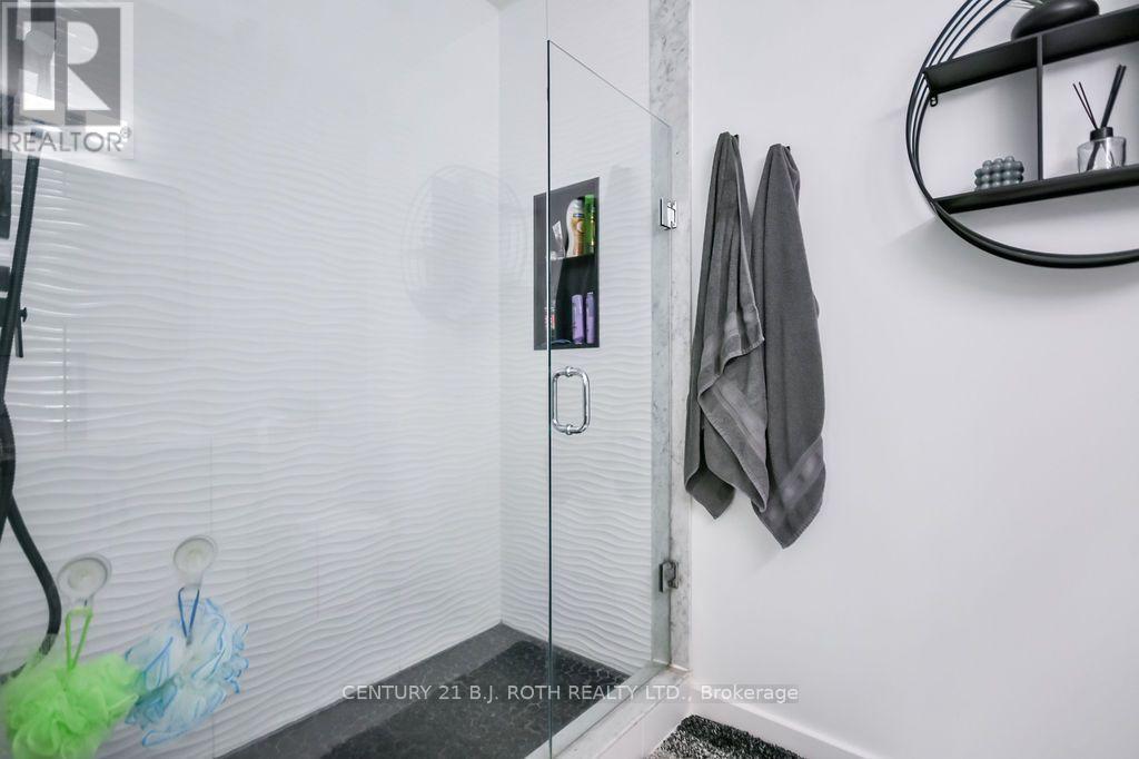 38 Beverly Street, Springwater photo 21