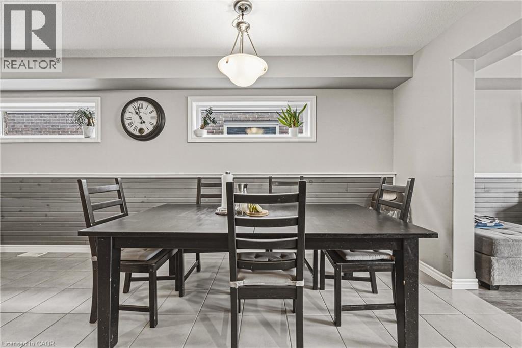 93 COULING Crescent - 9
