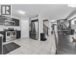 Foyer - 93 Couling Crescent, Guelph, ON N1E0J8 Photo 11