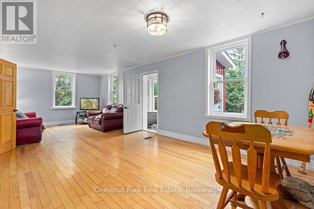 138237 GREY ROAD 112 - Image 14