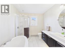 279 Freeman, Moncton, NB E1E0H7 Photo 32