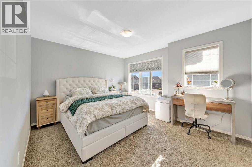 #9, 4738 13 Street - 18