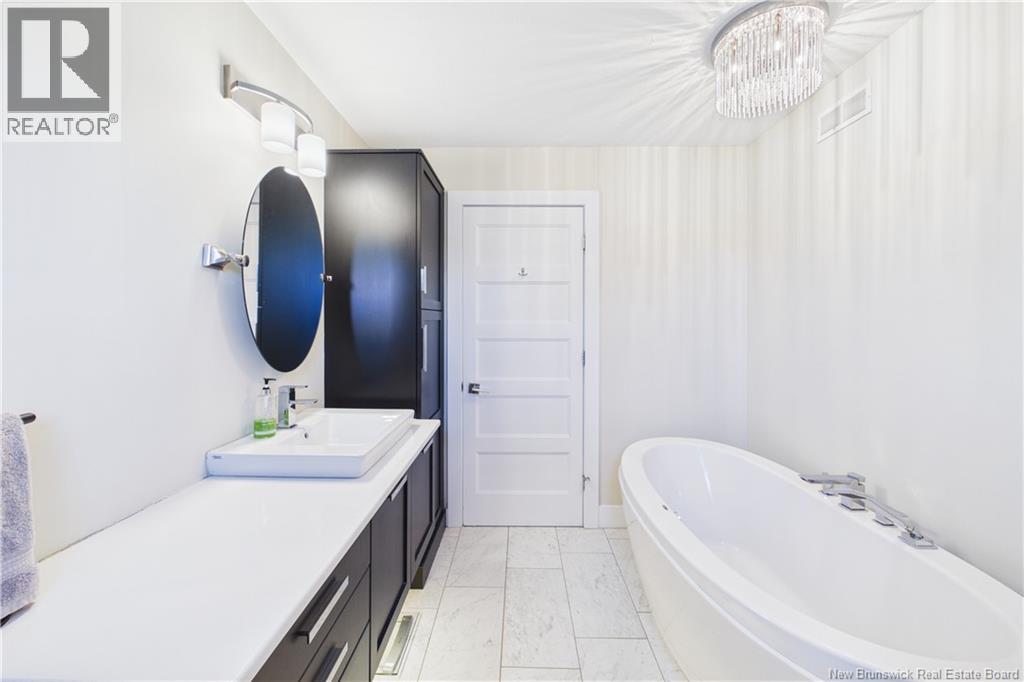 279 Freeman - Image 31