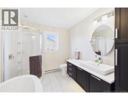 279 Freeman, Moncton, NB E1E0H7 Photo 33