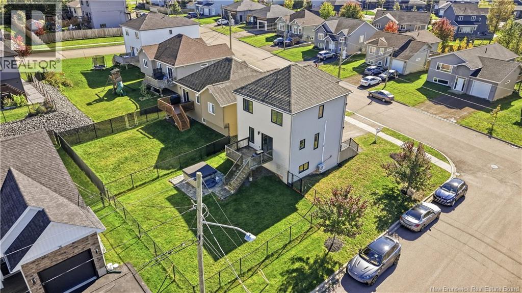 279 Freeman - Image 6
