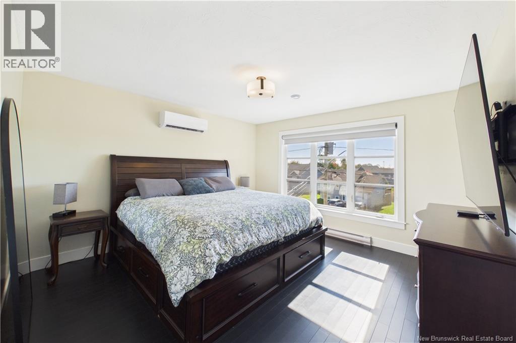 279 Freeman - Image 40