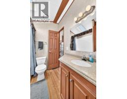 2127, 35468 30 Range, Rural Red Deer County, AB T4G0M3 Photo 16