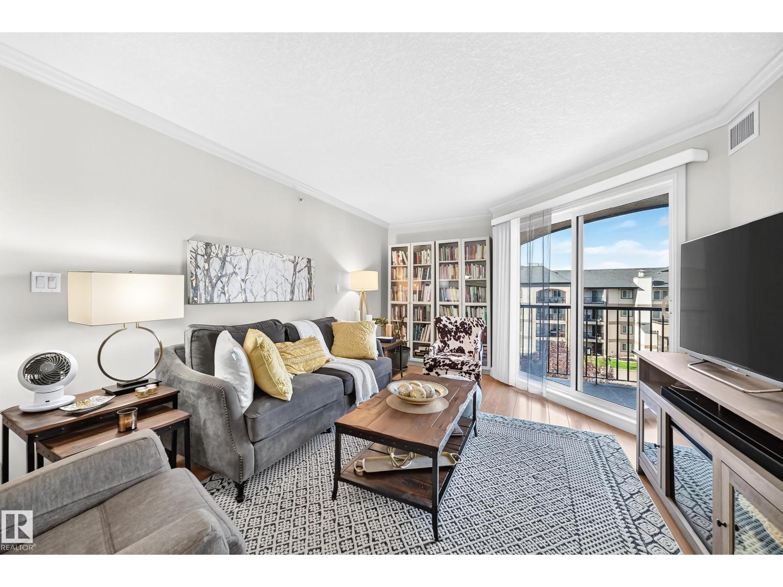 #430 13005 140 AV NW - 19
