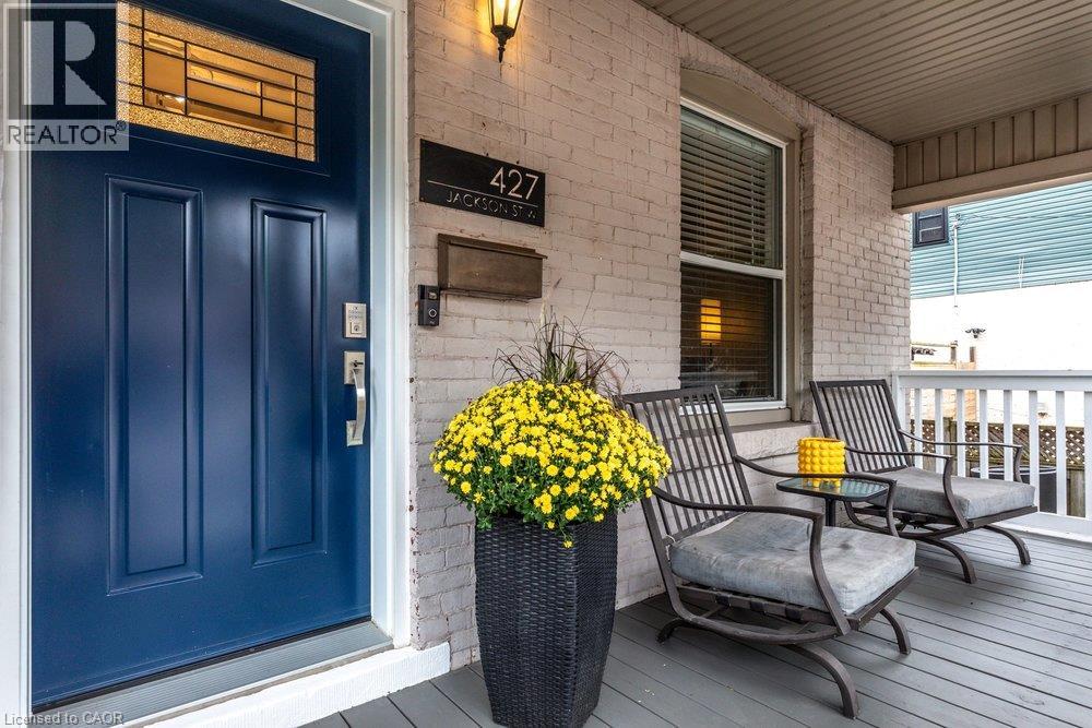 427 JACKSON Street W, Hamilton — photo 3