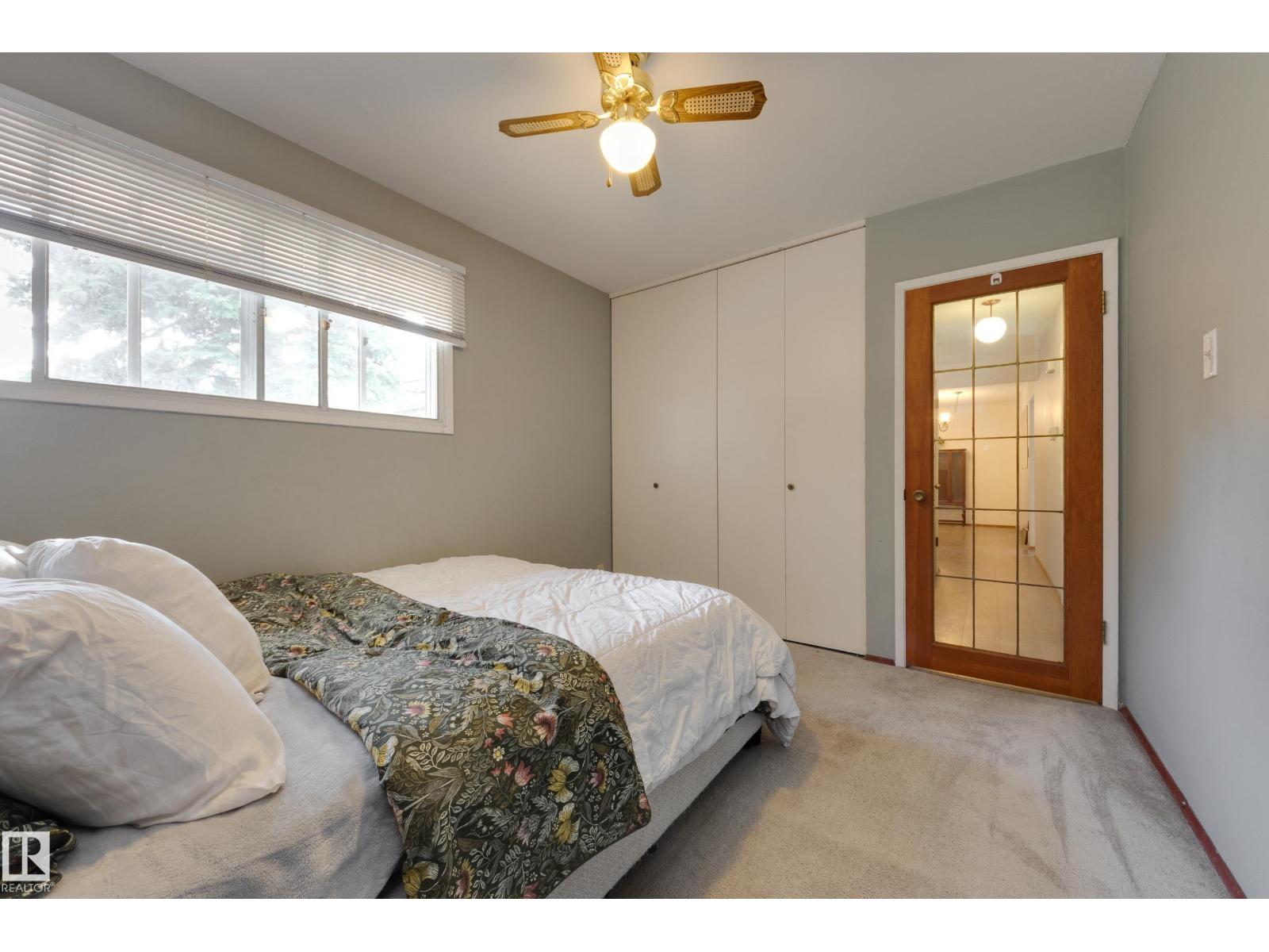 59 SPRUCE AV - 17