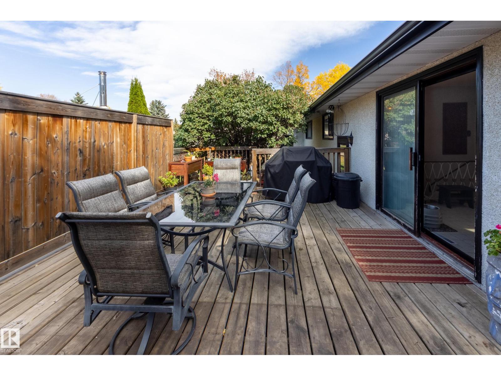 59 SPRUCE AV - 37