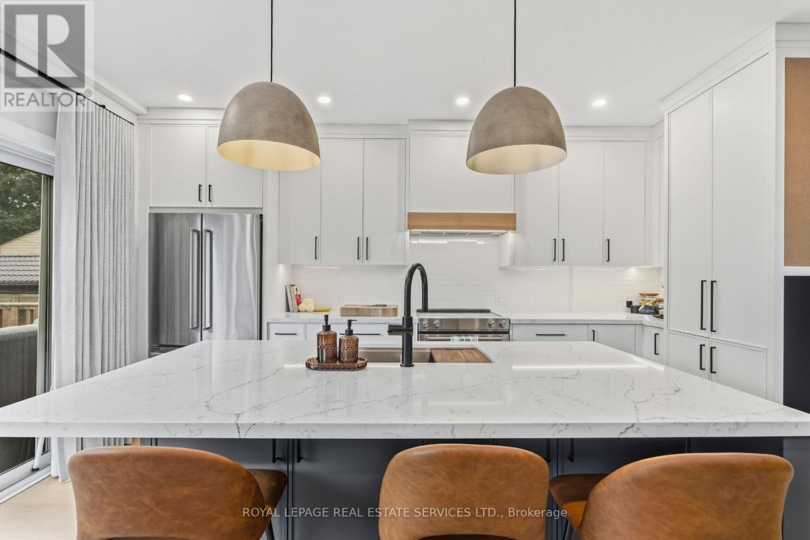 865 WINDERMERE AVENUE - Image 12