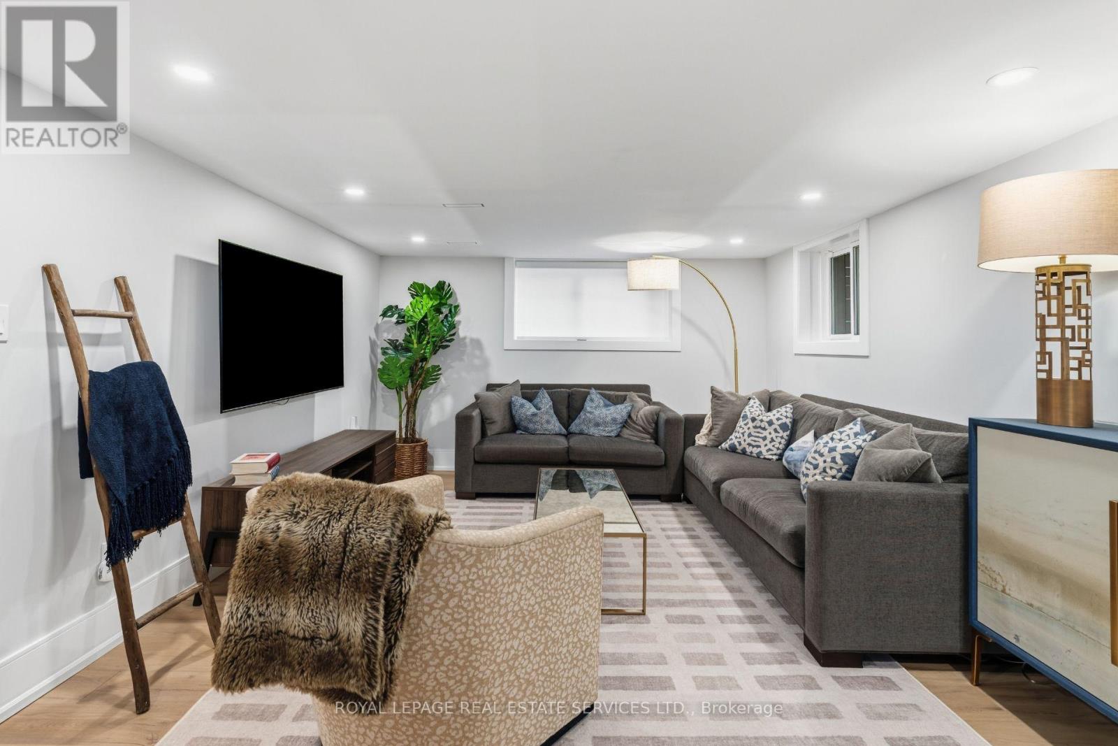 865 WINDERMERE AVENUE - Image 32