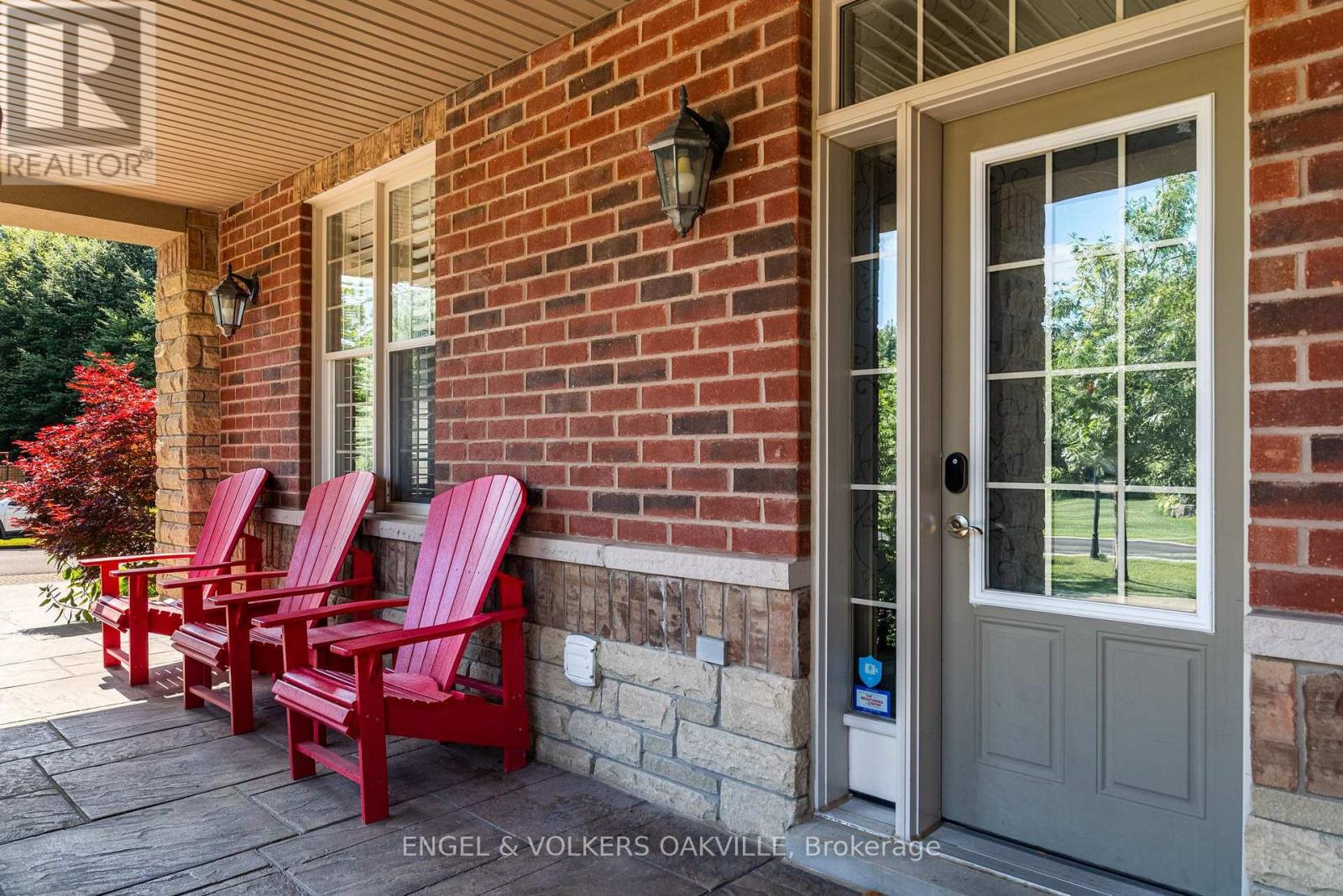 33 BARRACLOUGH BOULEVARD - 18