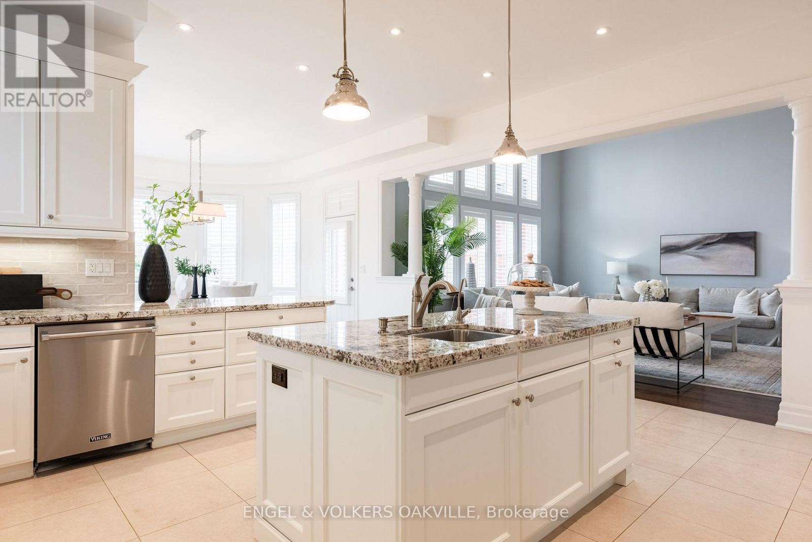 33 BARRACLOUGH BOULEVARD - 38