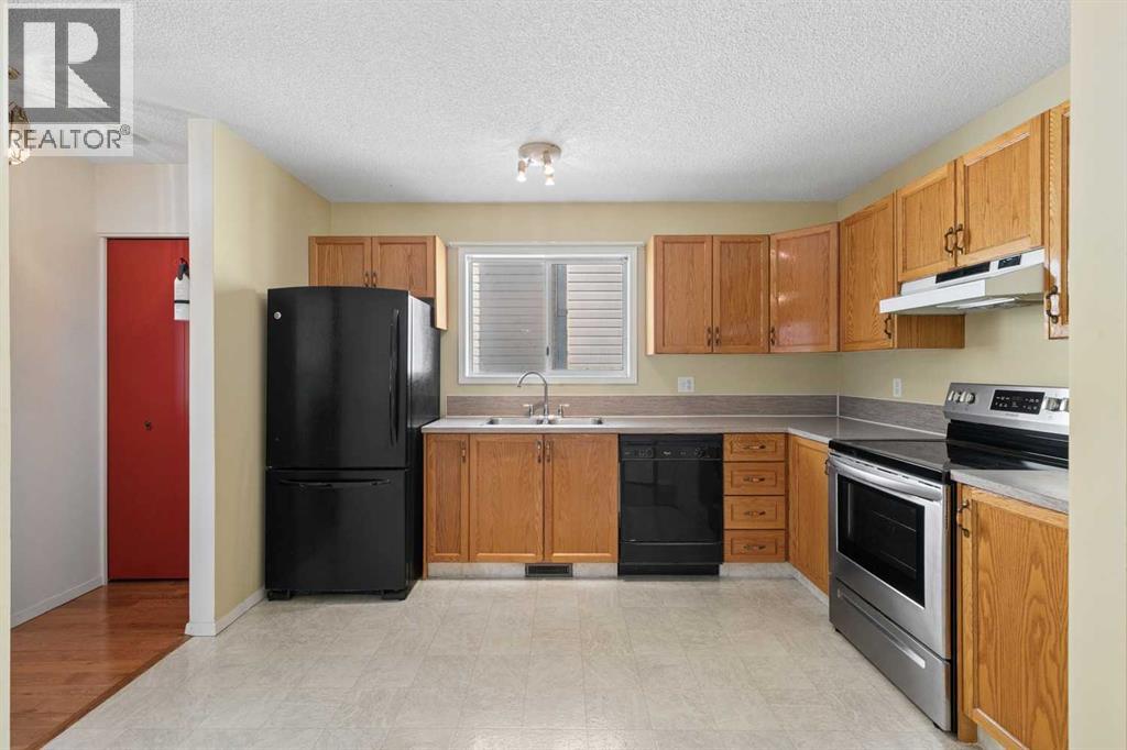 116 Covington Rise NE, Calgary, Alberta, T3K4A9 — thumbnail 9